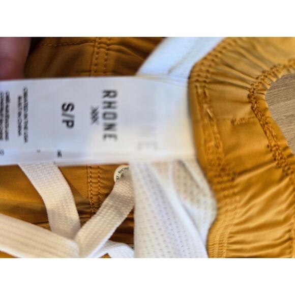 RHONE Men's 7.5" R&R Trunks in Harvest Brown size Small NWT - Picture 10 of 11